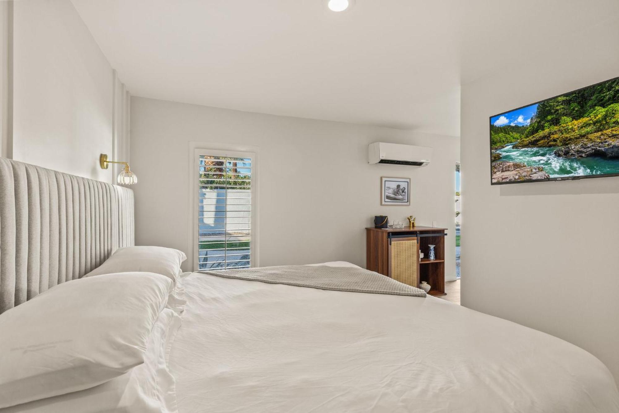 Casa Oliver Hotel & Resort - A Men'S Clothing Optional Resort In Palm Springs Exteriör bild