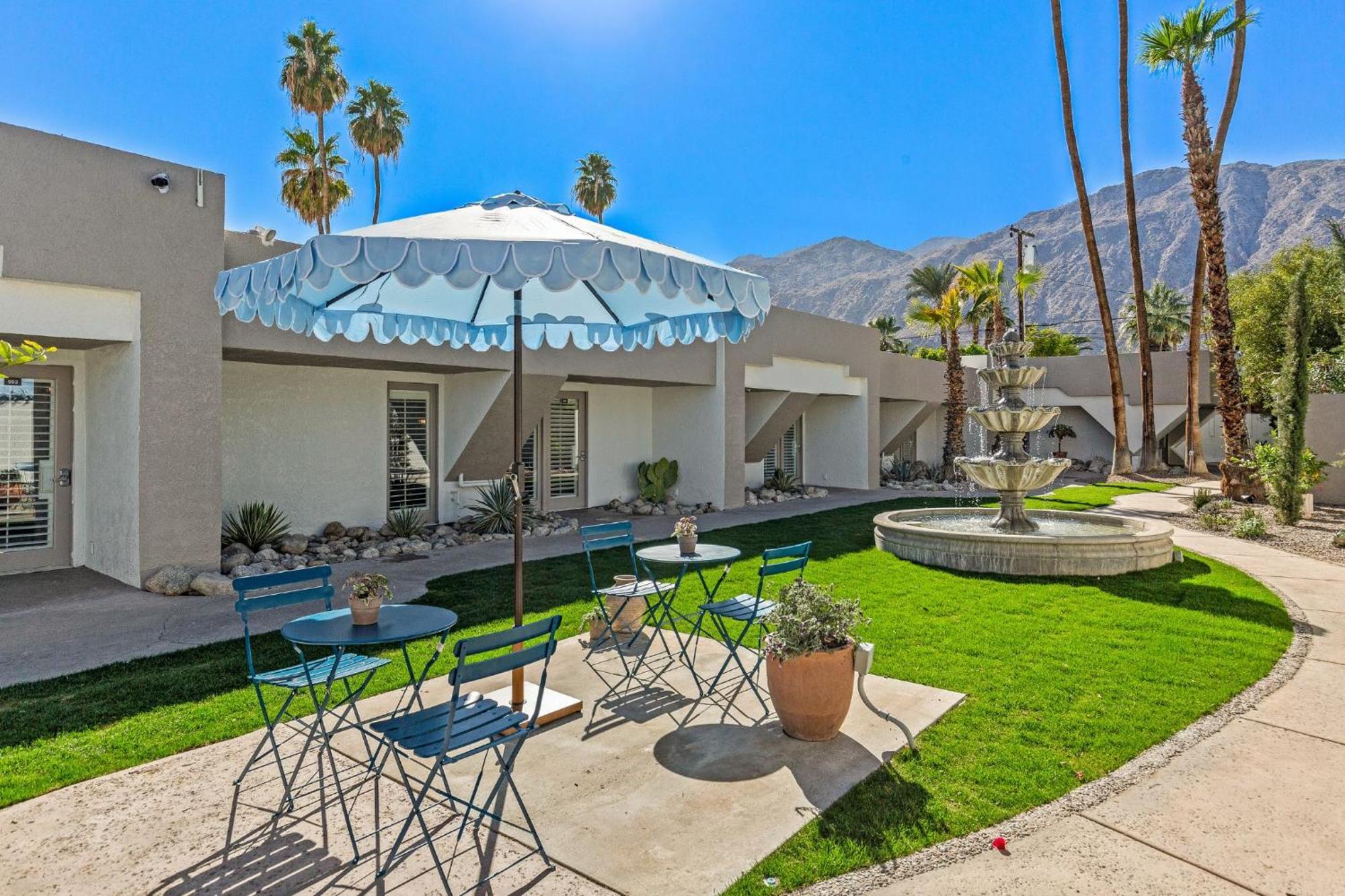 Casa Oliver Hotel & Resort - A Men'S Clothing Optional Resort In Palm Springs Exteriör bild